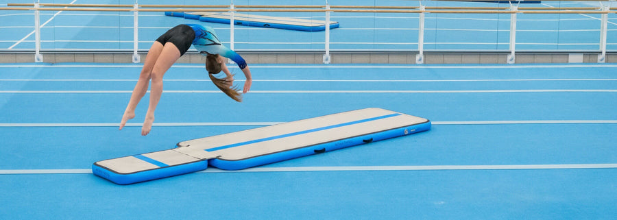 Entdecke AirTracks von AirTrack Factory für leidenschaftliches Turnen – Qualität und Leistung vereint. Jetzt zu Besten Konditionen bei Pure Gymnastics.